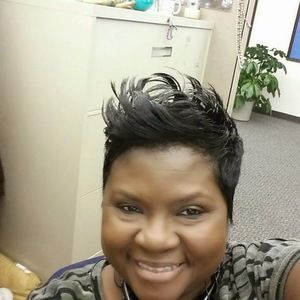 Meet your Posher, Carolyn